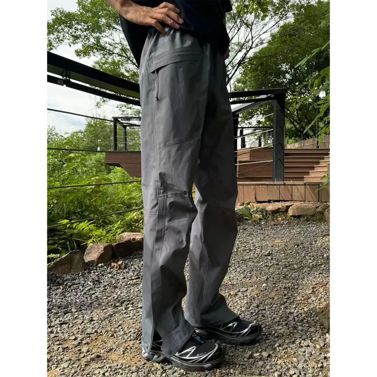 深灰色硬壳三防冲锋裤男款秋季美式机能侧拉链工装裤子户外登山裤