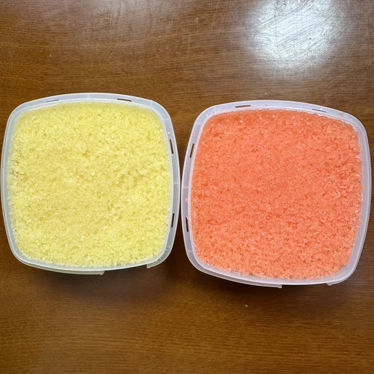 龙泽新品100g粉红色草莓味和原色小颗粒鱼籽，干爽清淡，顺丰包邮