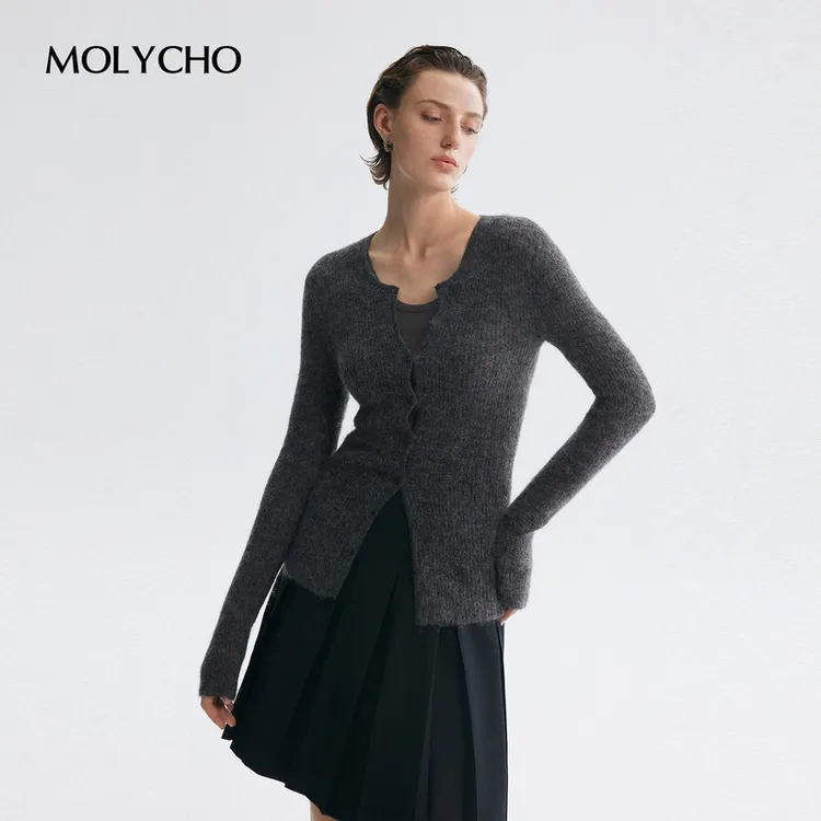 MOLYCHO  |  时髦空气感_亲肤圆领长袖针织衫女_修身显瘦开衫上衣