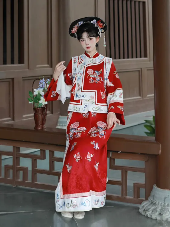 原创正品[吉祥]成人款格格服全刺绣马甲旗袍旅拍七色套装