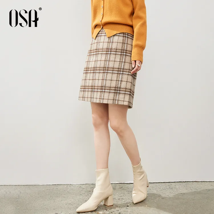 OSA/欧莎 【复古格调】显瘦咖色配大衣短裙女格子半身裙S125C51016