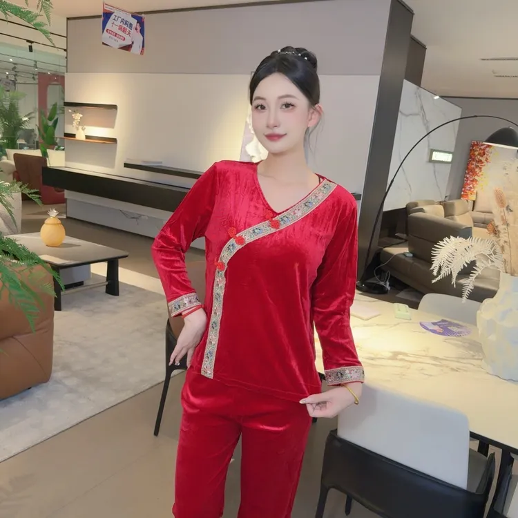 娘娘装丝绒国风睡衣秋冬大码宽松舒适遮肉显瘦家居服新款