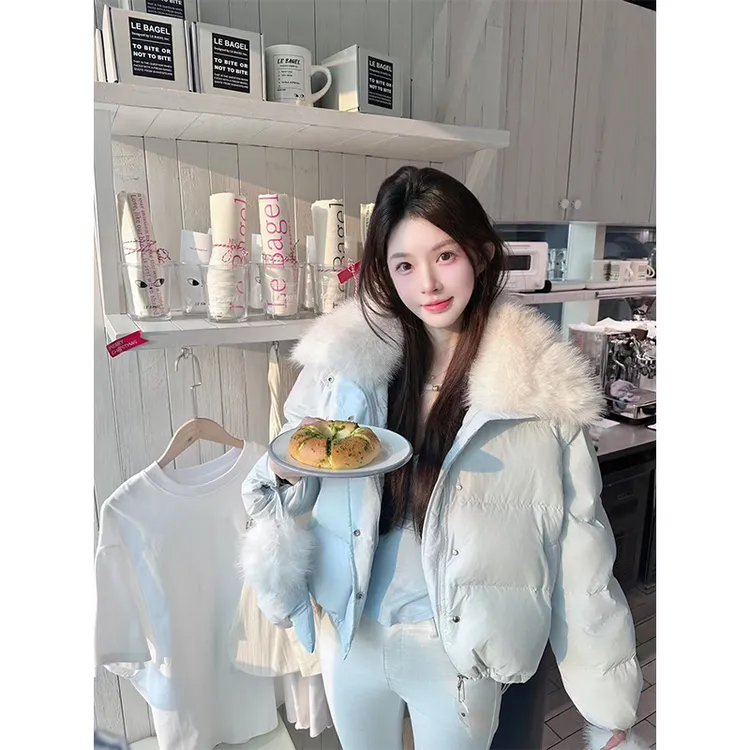 啵啵云朵/甜美气质短款冰岛蓝羽绒服女白鸭绒小个子显瘦百搭外套