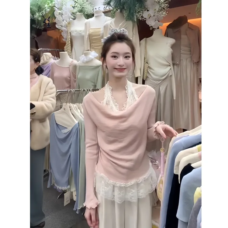 春季新款纯欲风蕾丝拼接挂脖露肩上衣女设计感修身显瘦长袖针织衫