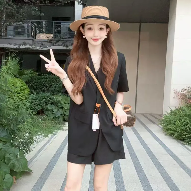 高品质2025夏季韩版薄款短裤西服套装女宽松显瘦西装两件套时尚