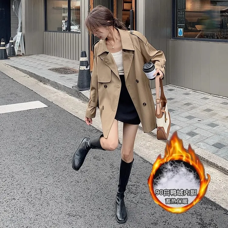 气质高级感羽绒服卡其色短款英伦风衣外套女春秋年超火好看大衣