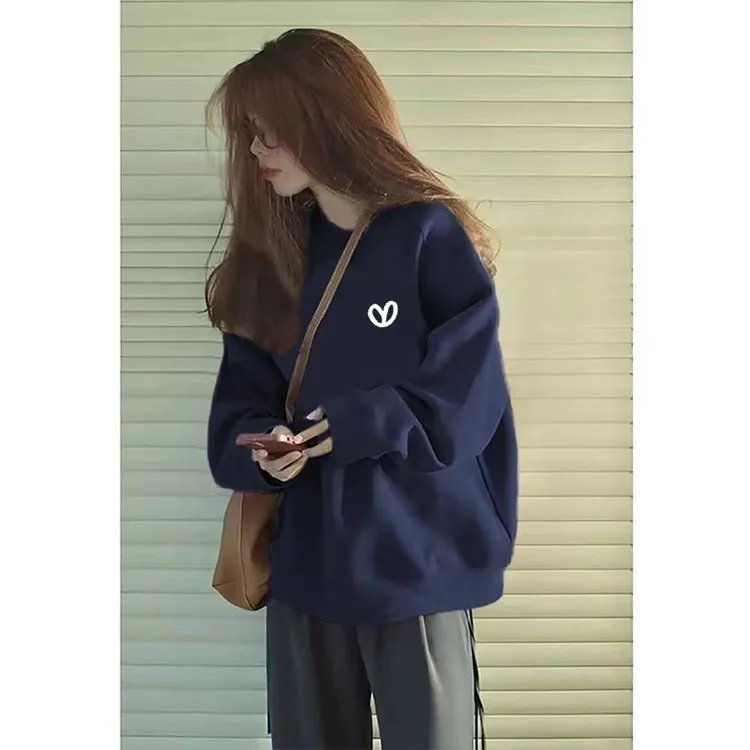 秋冬新款圆领长袖加绒卫衣洋气减龄宽松大码上衣设计感小个子外套