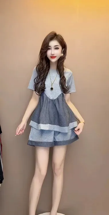 2025年新款女装夏季两件套装宽松拼接上衣短裤休闲时尚套装女遮肚