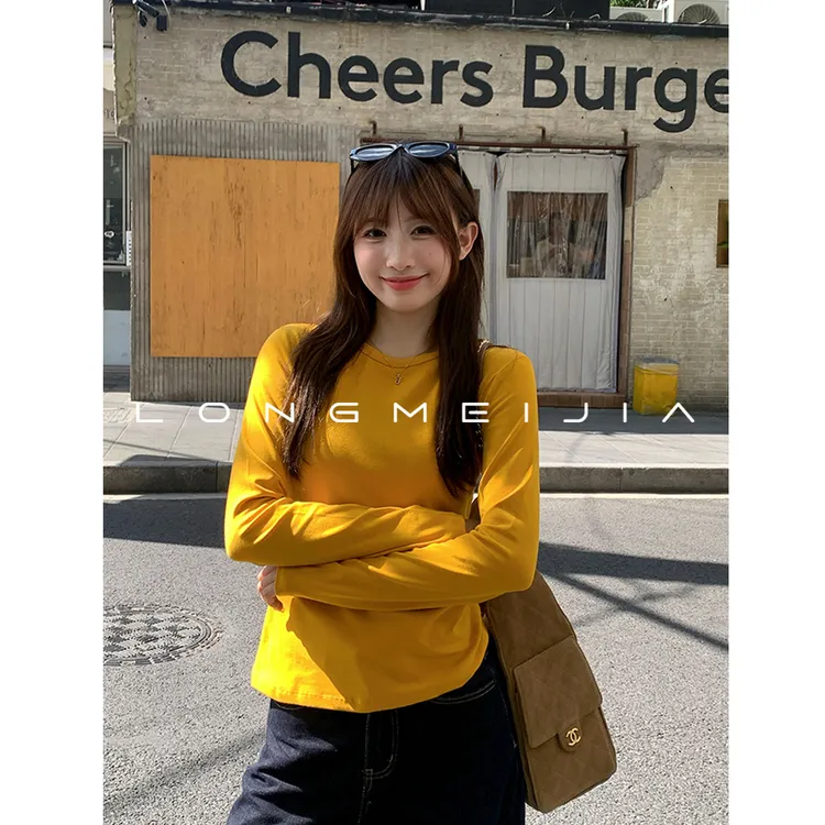 黄色圆领长袖T恤女2025早秋新款打底衫独特漂亮修身小上衣