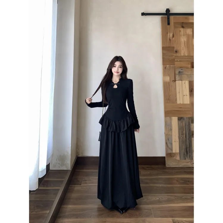 黑色新中式旗袍长袖连衣裙女早秋季高级感气质收腰生日礼服长裙子