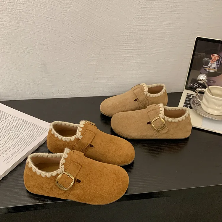 一脚蹬内增高勃肯鞋女2025秋冬新款甜美平跟防滑深口花边博肯单鞋