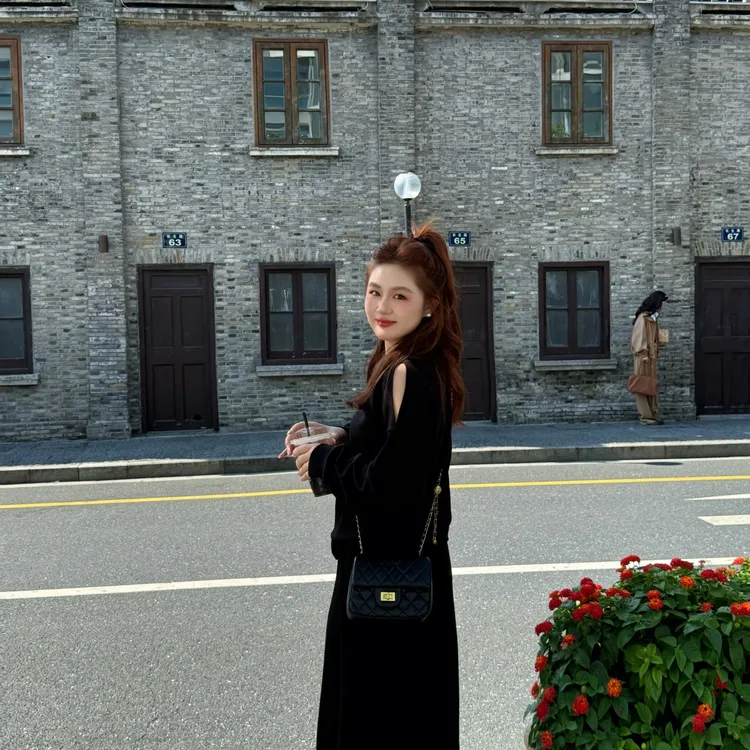楠序【松弛密码】源子微胖女装 2025年秋装新气质显瘦两件套YZ37191