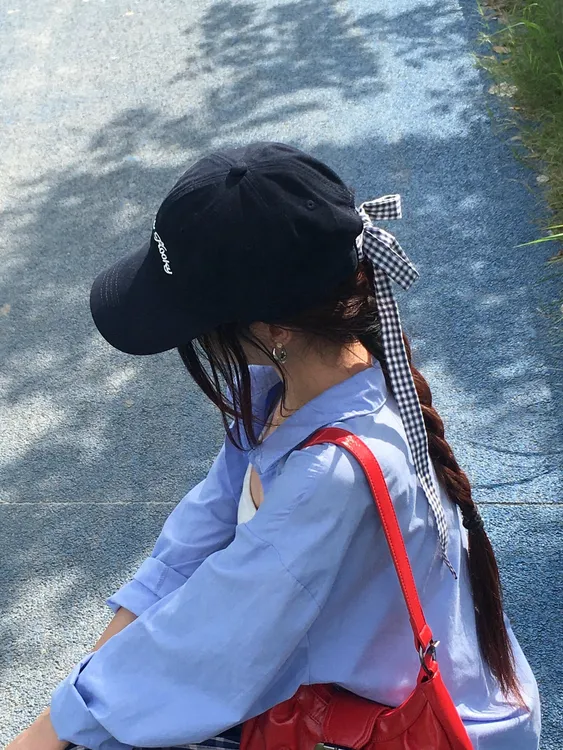 蝴蝶结绑带～蓝色棒球帽女小众设计百搭鸭舌帽大头围显脸小遮阳