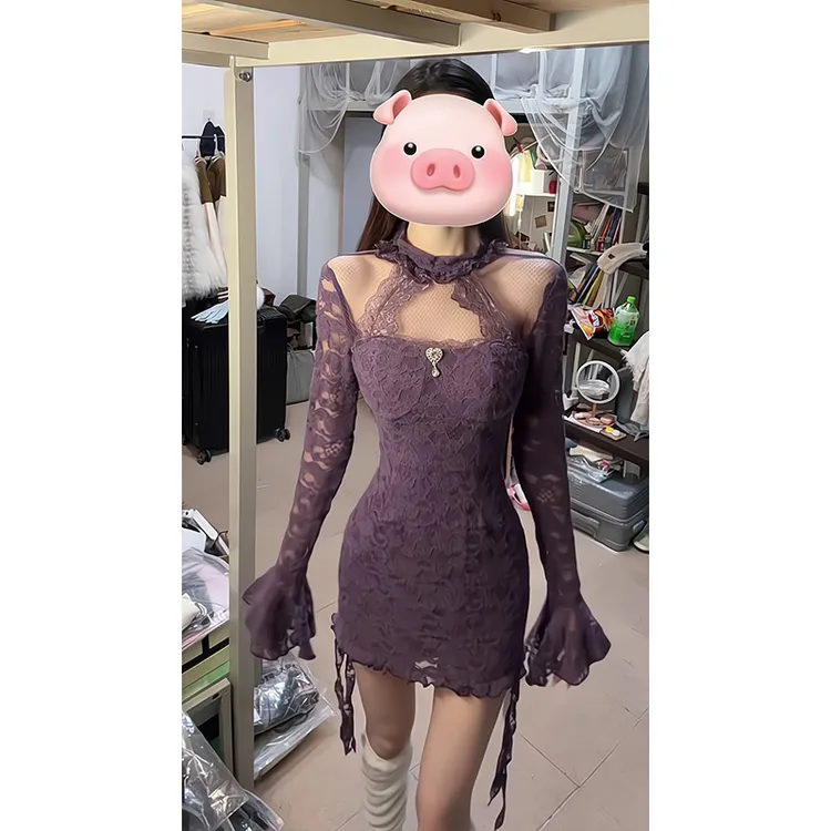 2024新款女士秋季时尚气质辣妹紫色蕾丝混搭收腰显瘦挂脖连衣裙