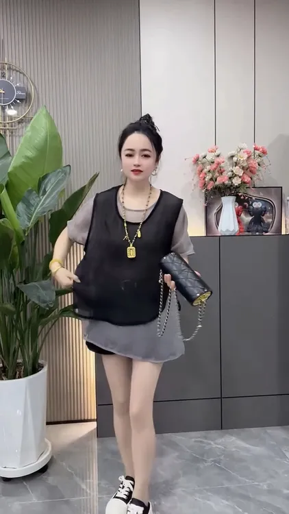 拼接吸汗街头风短袖常规款T恤假两件显瘦简约宽松