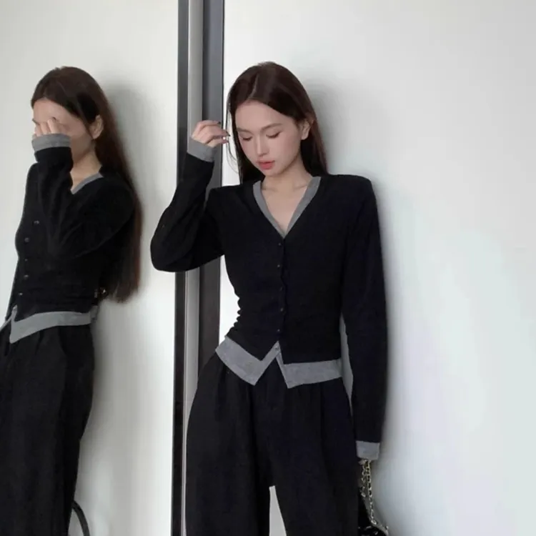 假两件拼接长袖女2025春秋新款小个子修身显瘦正肩设计感打底上衣