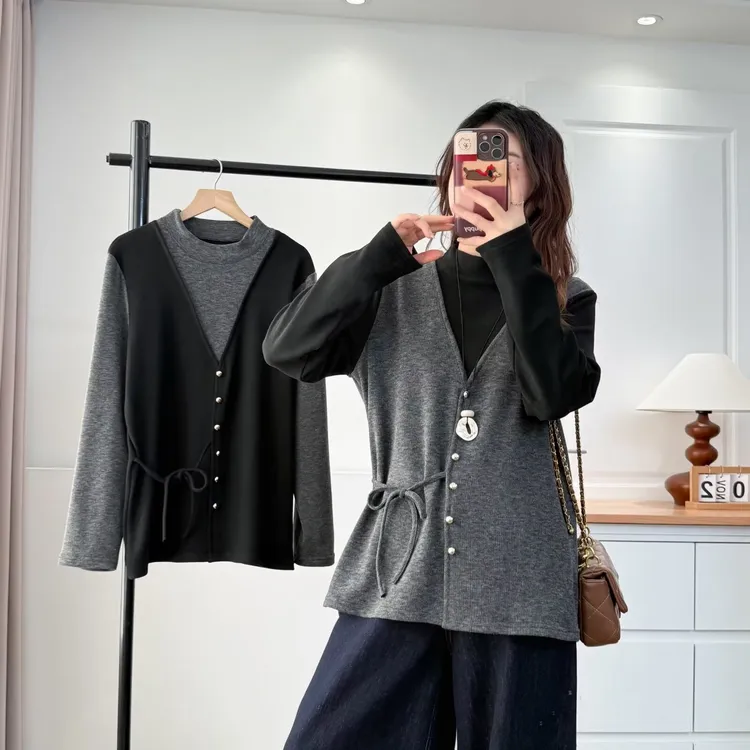 大码胖mm秋冬半高领设计感系带收腰打底衫女拼色假两件上衣556