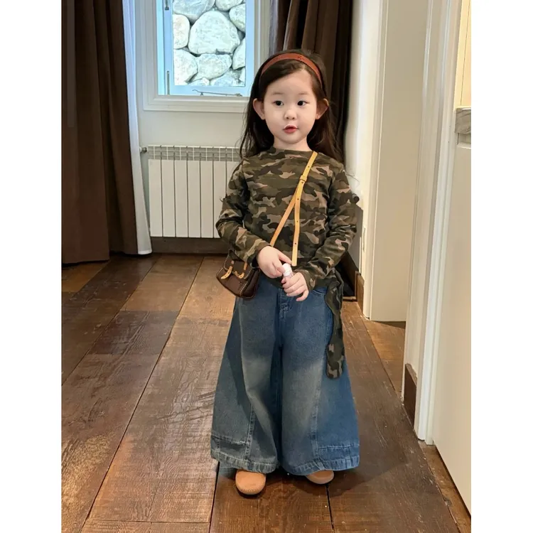 韩版童装2025秋季新款女童洋气两件套迷彩潮流卫衣儿童阔腿牛仔裤