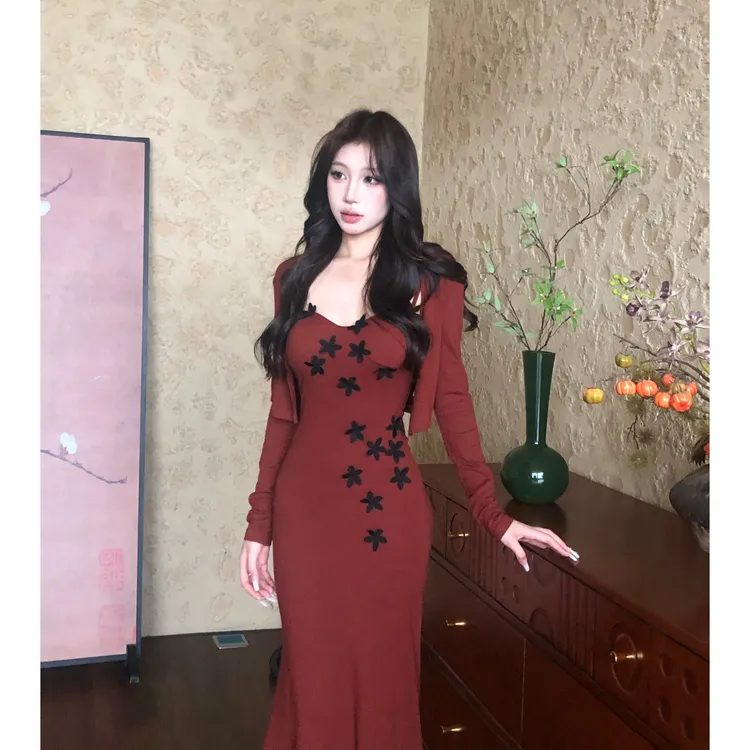 小莹日记【焦糖彼岸】秋季新款长袖开衫吊带裙套装QZYHZ52576