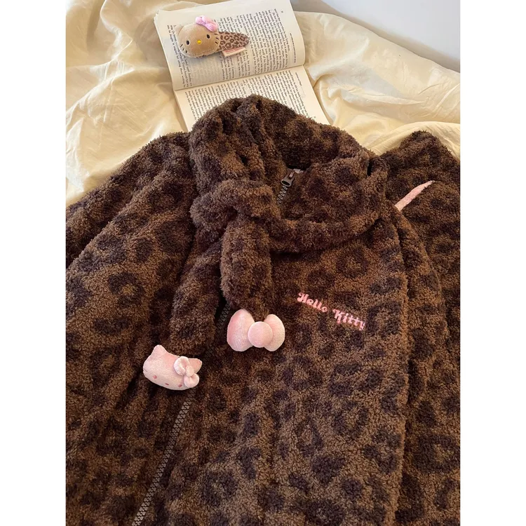 豹纹Kitty珊瑚绒可爱ins睡衣女韩系秋冬款立领卡通保暖家居服套装
