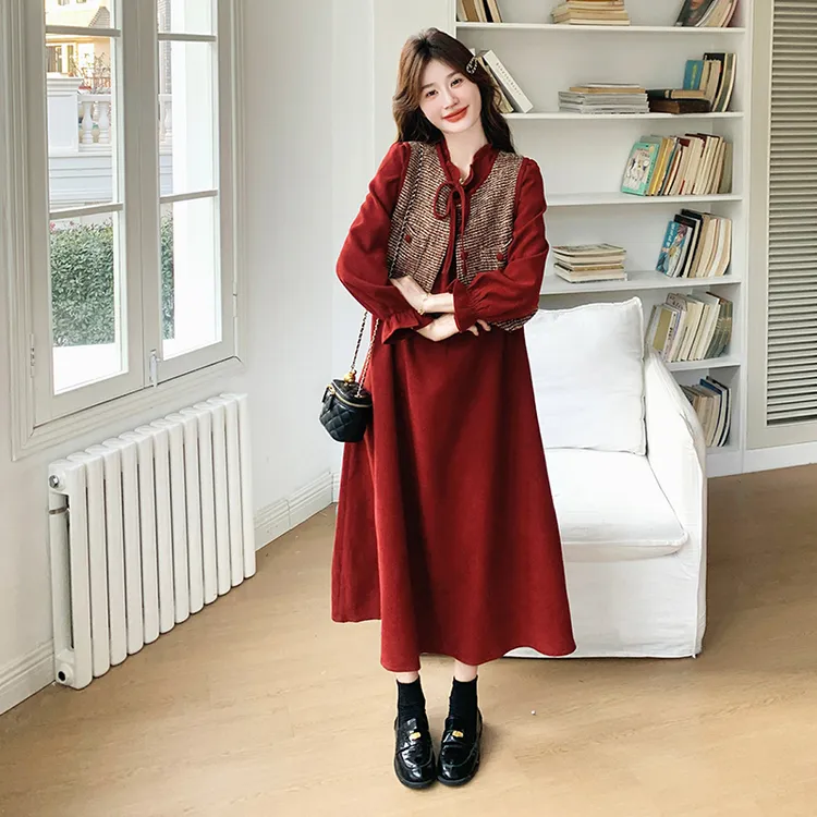 巨好看红色连衣裙马甲两件套2025秋装新款回门服连衣裙套装高级感