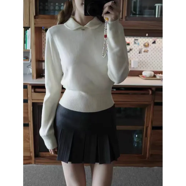 蘑糯糯白色娃娃领长袖毛衣针织衫女秋冬新款百搭显瘦上衣打底