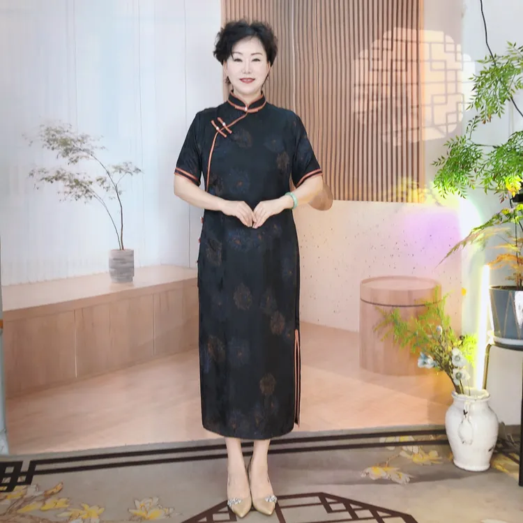 【九月香】低领大码旗袍秋季新款气质时尚夏季黑色复古日常长款