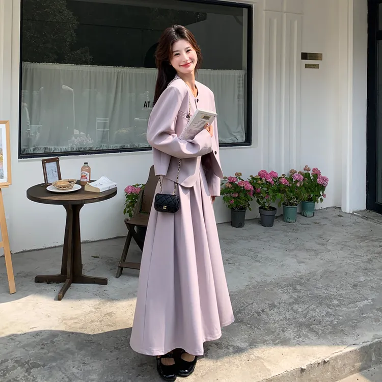 紫色气质温柔风西装套装女2025早秋通勤职场上衣百褶半身裙两件套