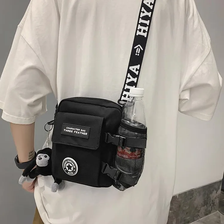 男士小挎包新款单肩包ins潮小包斜挎包女学生背包休闲个性手机包