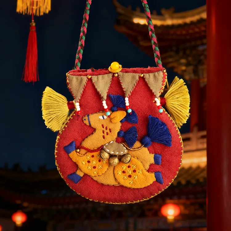 阿卡刺绣手工diy材料包小马香囊福袋挂件随身零钱包新年创意礼物