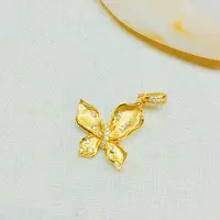 爆款K0585经典黄色蝴蝶吊坠多样性发货49042