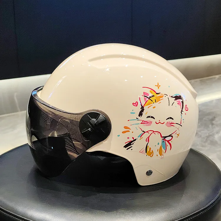 3C认证新国标电动车头盔可爱猫咪半盔夏季防晒男女通用轻便安全帽