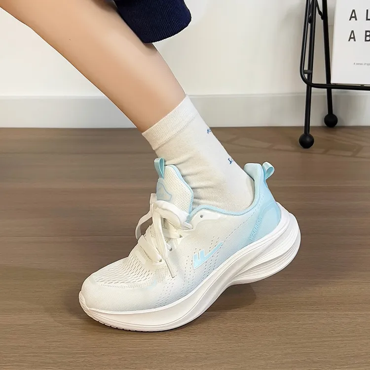 回力运动鞋女款透气网面轻便软底跑步鞋子休闲学生中考体育专用鞋