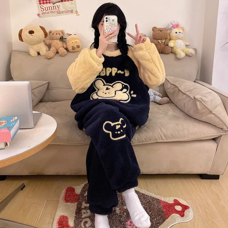 珊瑚绒睡衣女卡通加厚加绒秋冬季保暖大码可爱学生家居服冬款套装