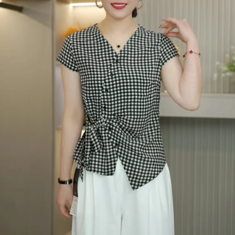 2025洋气百搭减龄显瘦V领遮肚子时尚短袖女T恤上衣