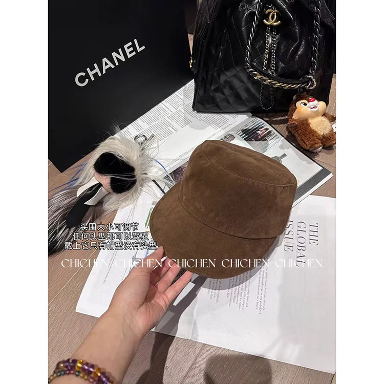 CHICHEN-中古风平顶帽女春秋时尚显脸小马术帽 