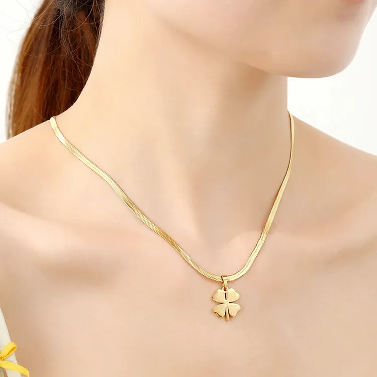 钛钢项链 四叶草锁骨链女气质轻奢时尚百搭双面小众简约不掉色
