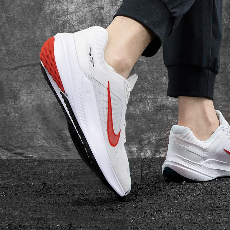 NIKE/耐克男鞋2025秋季新款跑步鞋红勾网面透气QUEST 5减震运动鞋