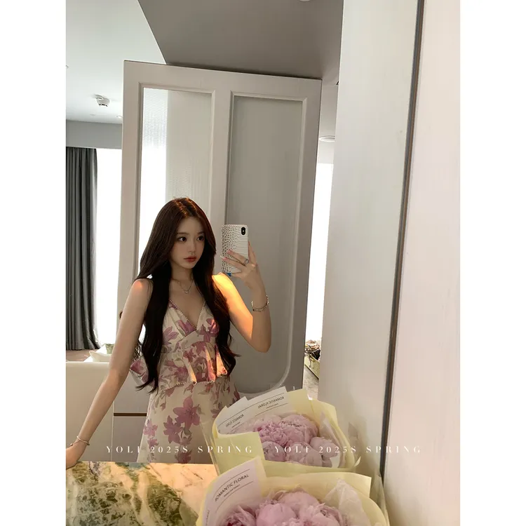 YOLI 张宥利  "巴塞罗那"碎花连衣裙