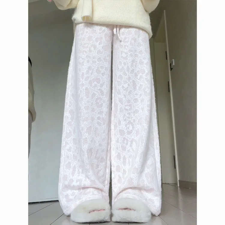 早秋粉色小香风软糯绒绒裤女秋季针织直筒裤子秋季宽松阔腿糯米裤