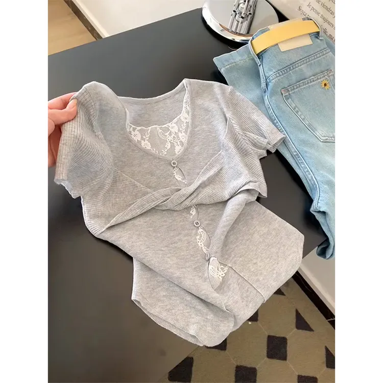 小众炸街高级感灰色蕾丝拼接短袖针织T恤女夏季漂亮绝美洋气上衣