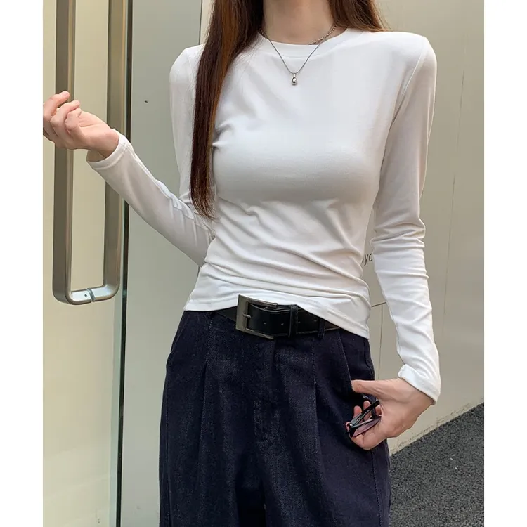 白色正肩秋冬长袖T恤女秋季新款修身显瘦打底衫内搭上衣厚实不透