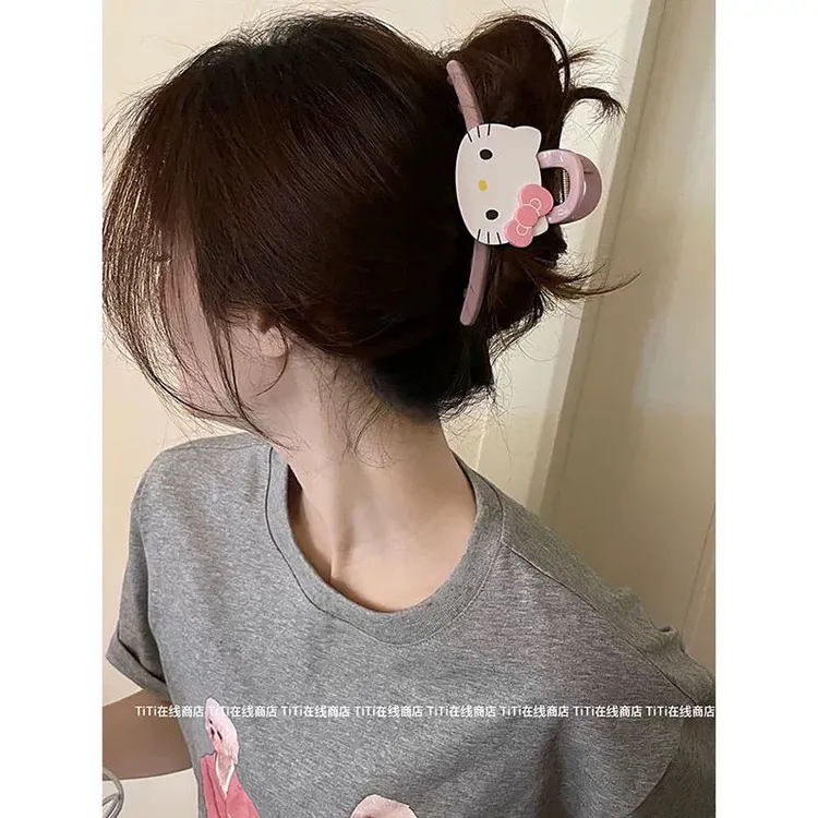 TiTi·hellokitty可爱甜美新款抓夹女小众高级感后脑勺鲨鱼夹发饰