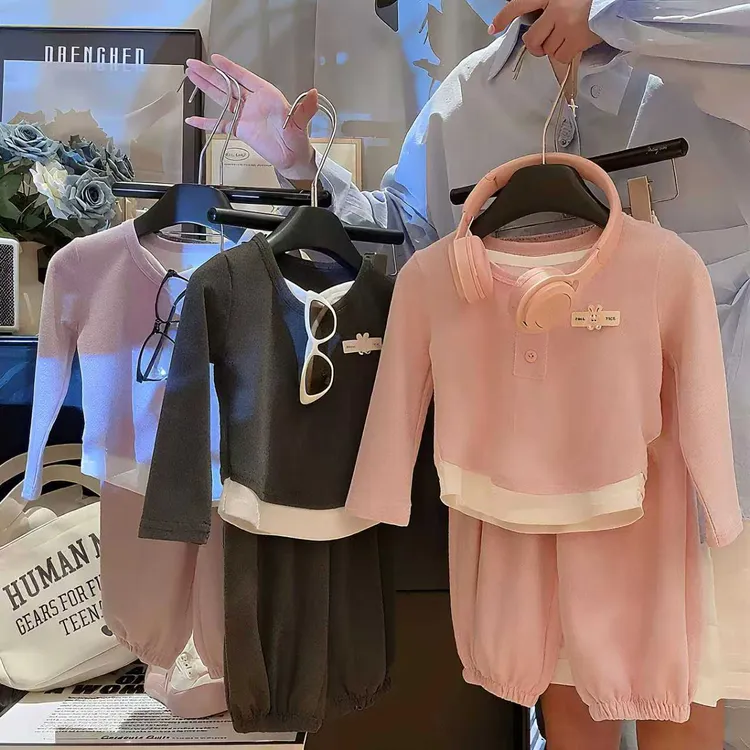 女童套装秋2025新款秋季时髦小女孩童装假两件儿童糯米绒上衣裤子