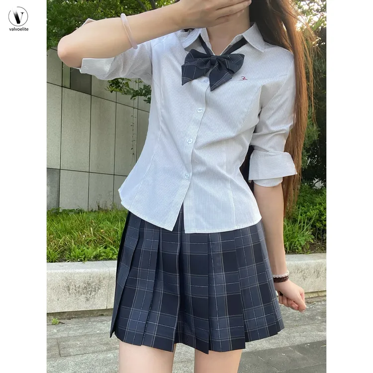 VALVOELITE设计刺绣衬衫短款秋季新款学院风长袖上衣百搭日系百褶