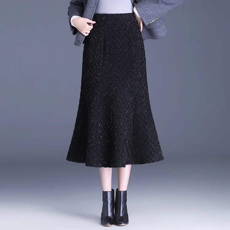 新款香风2025亮丝半身裙秋冬显瘦气质时尚中长款高腰一步鱼尾裙