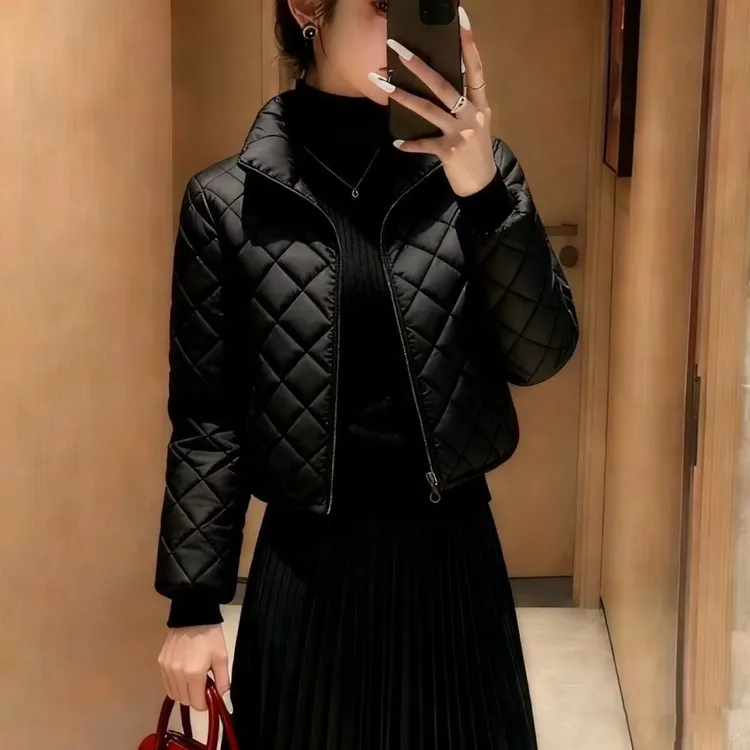 2026冬季新款黑色短款菱格棉服女立领显瘦保暖修身外套时尚洋气