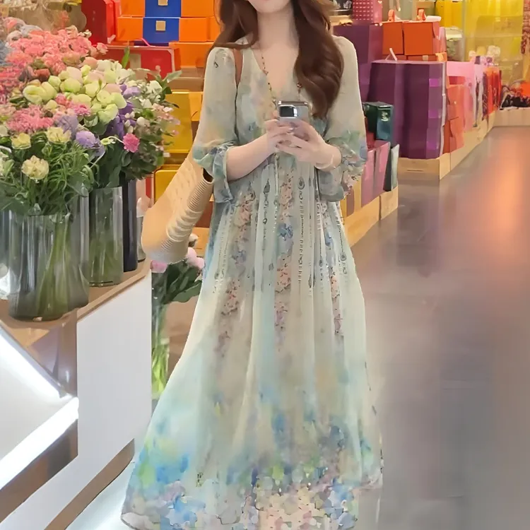 1362 轻奢大牌气质碎花连衣裙2025夏季新款收腰显瘦海边度假长裙