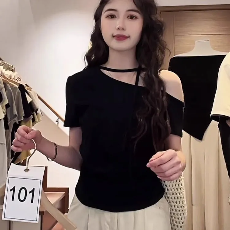 高级感辣妹斜领露肩系带短袖T恤女2025夏季新款小众修身显瘦上衣