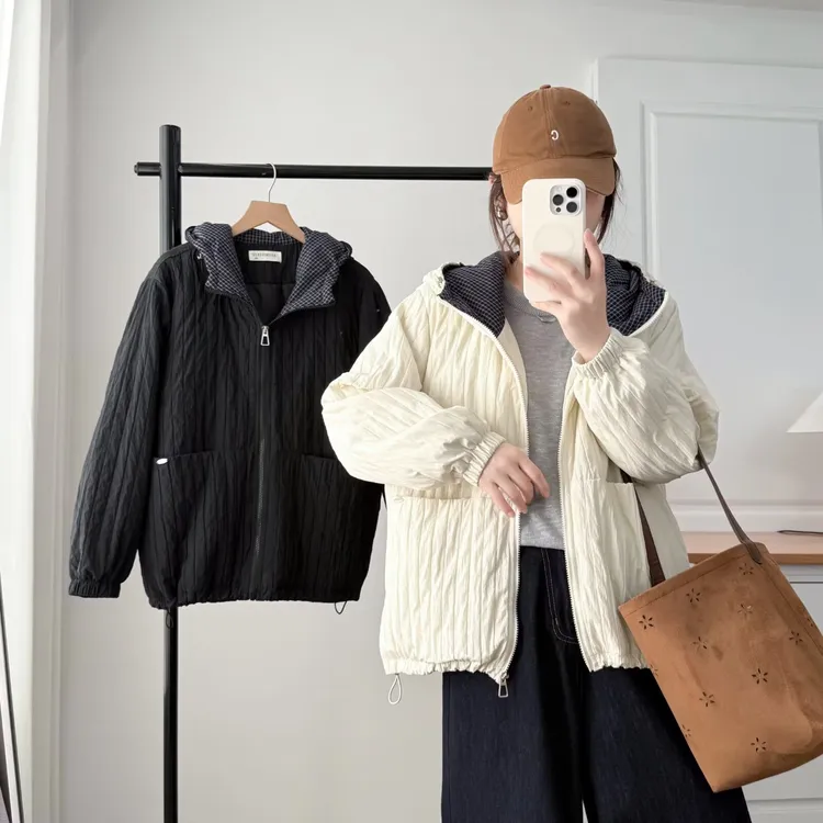 2025大码女长袖直下摆秋季拉链厚款短外套连帽女装上衣棉衣